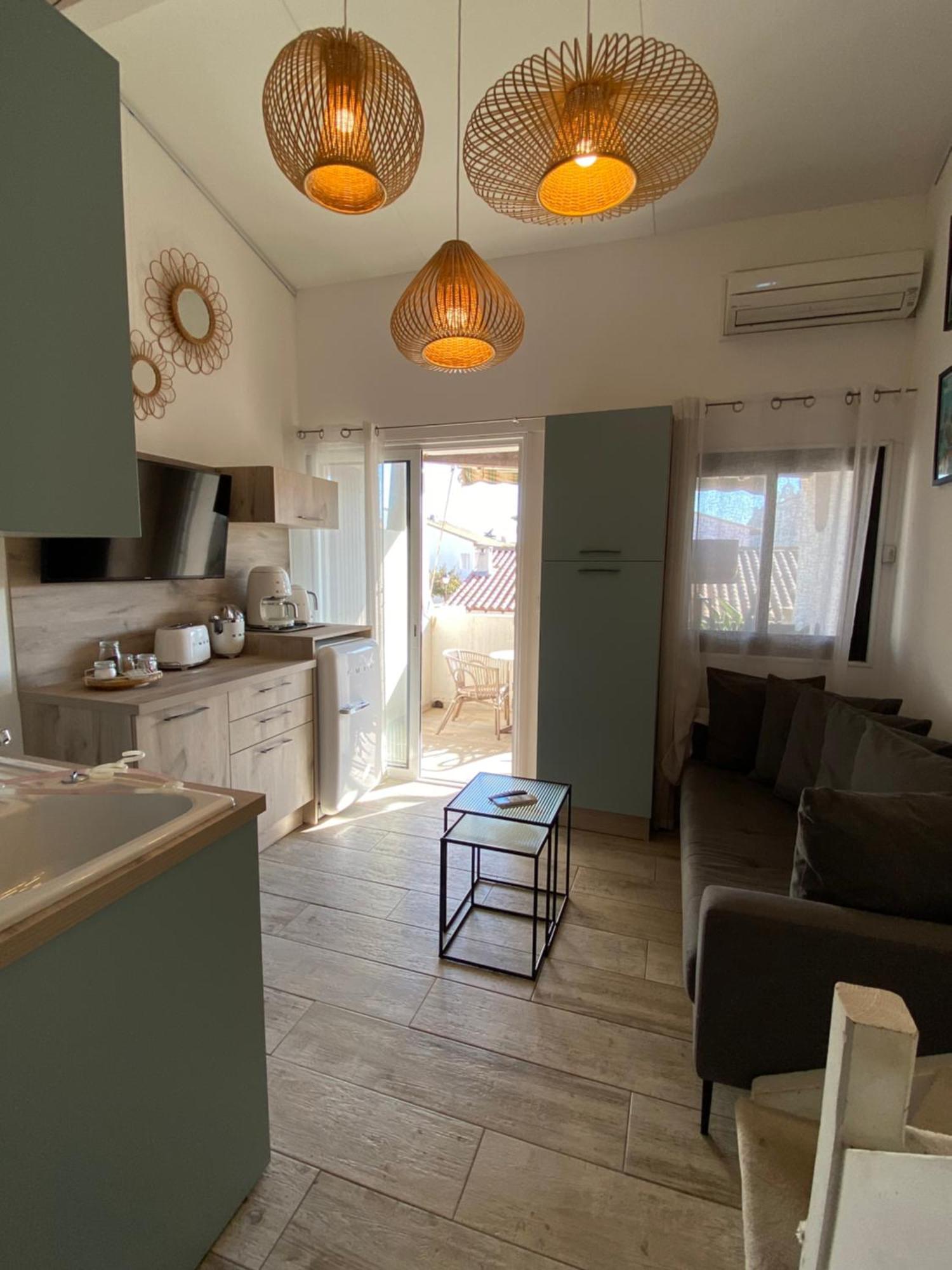 Bed and Breakfast L'Estrambord De Camargue Saintes-Maries-de-la-Mer Esterno foto